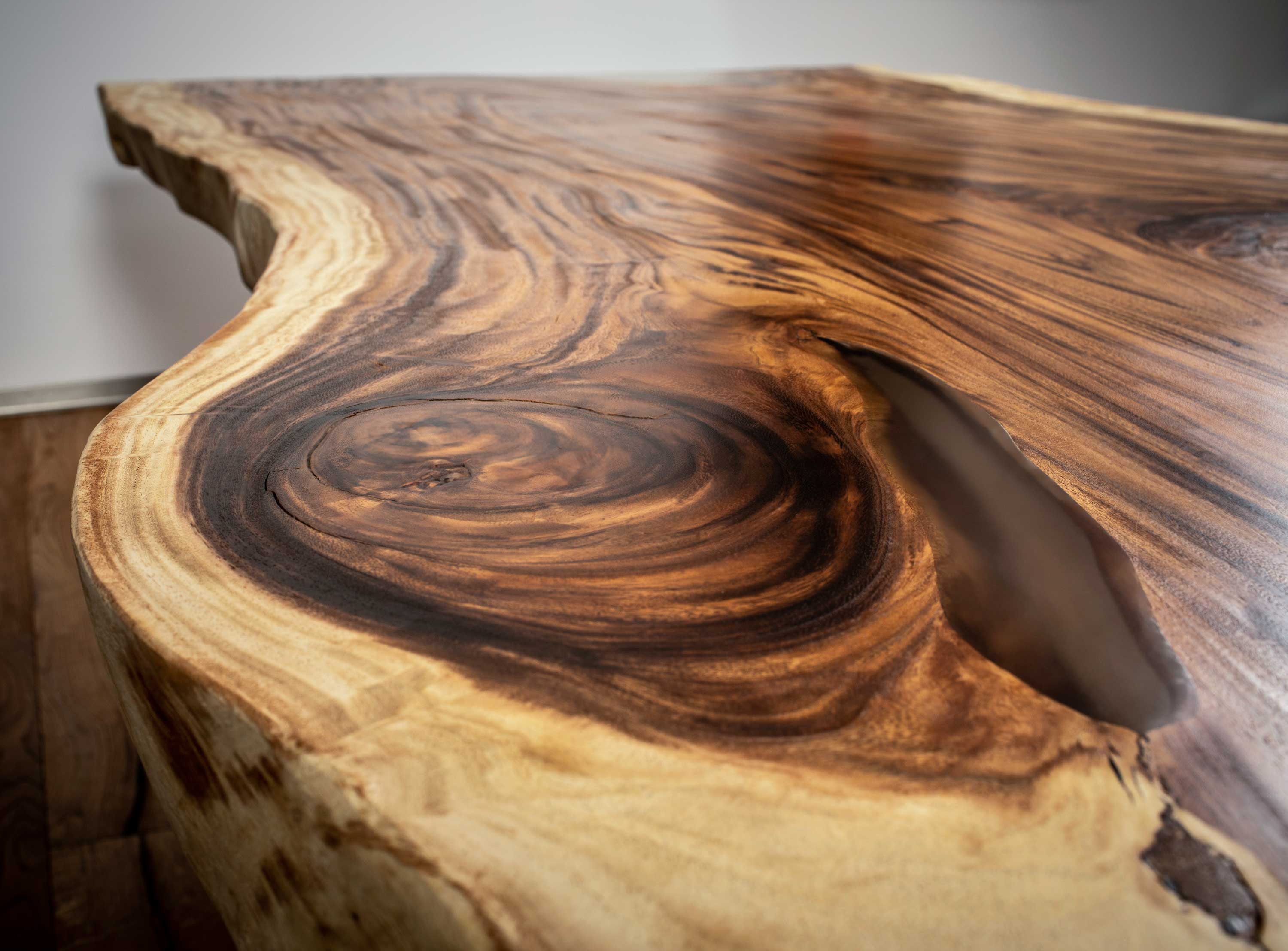Conference table HL-202