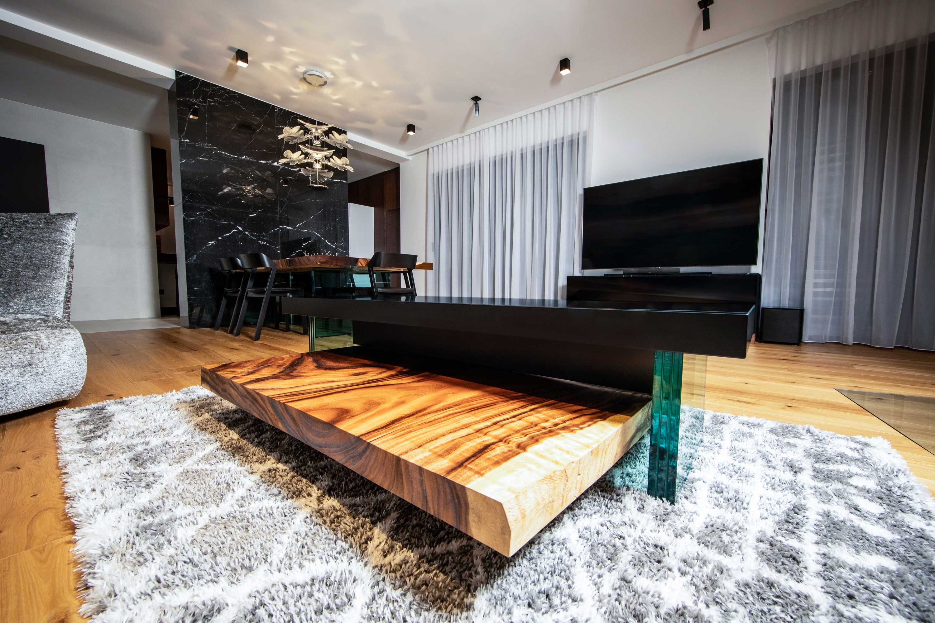 Conference table RU-101