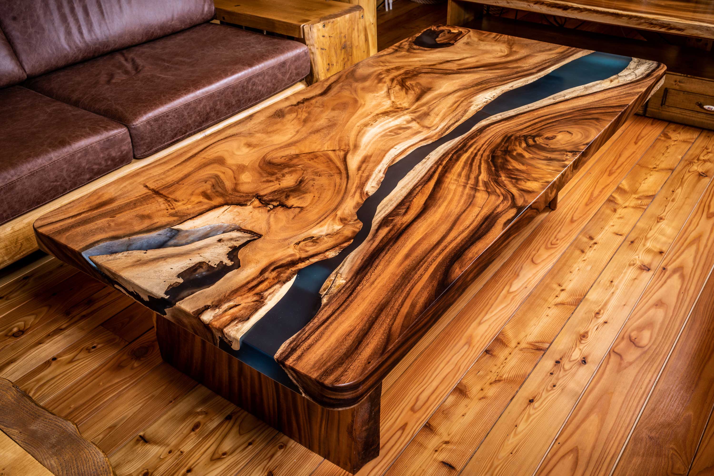 Liv. room furniture CA-220